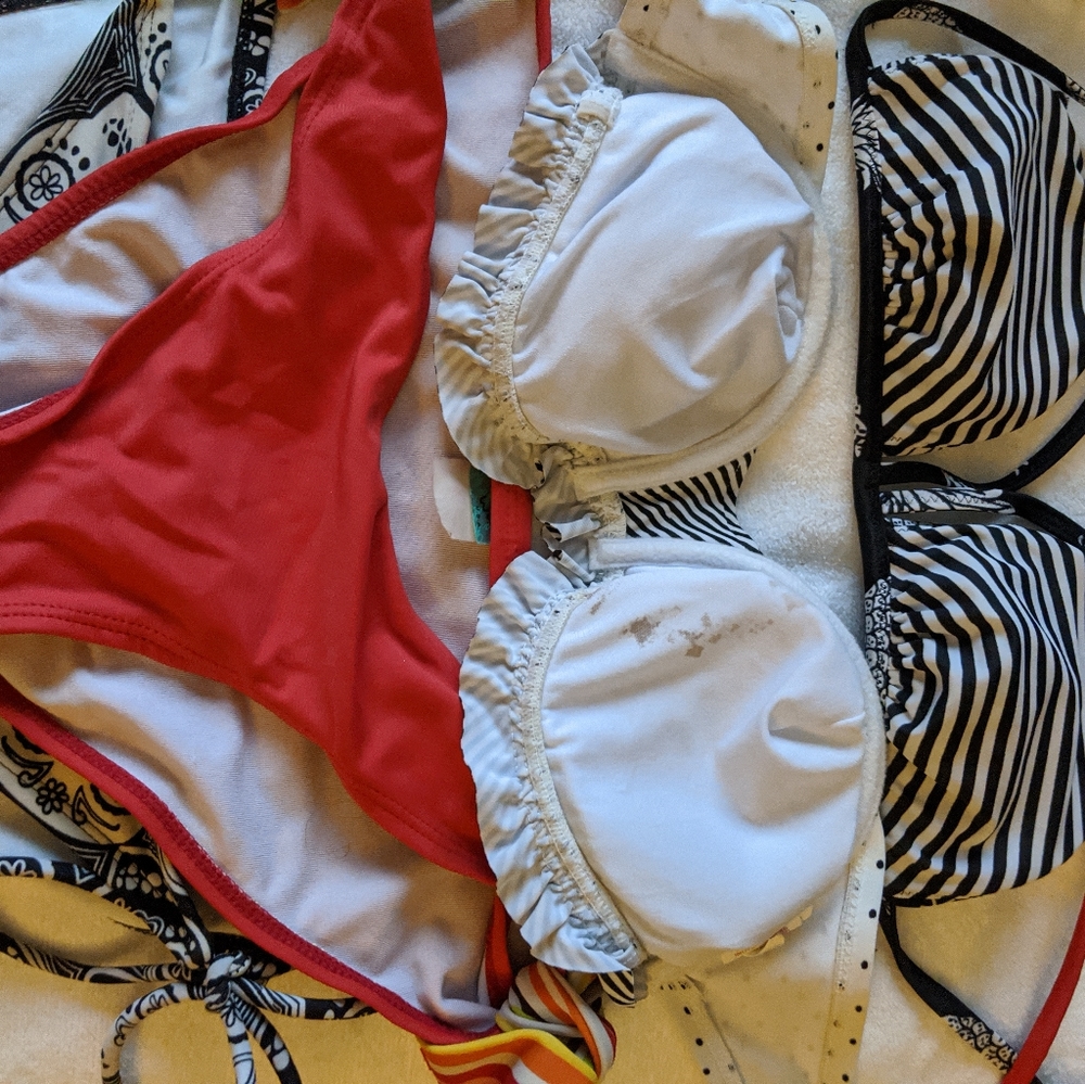 Bikini bundle - Picture 3 of 3
